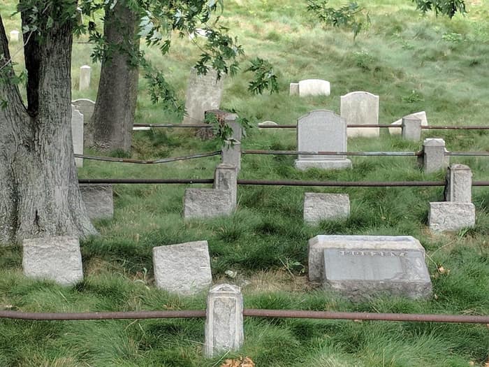 El Cementerio Prospect en el lado de la calle Beaver