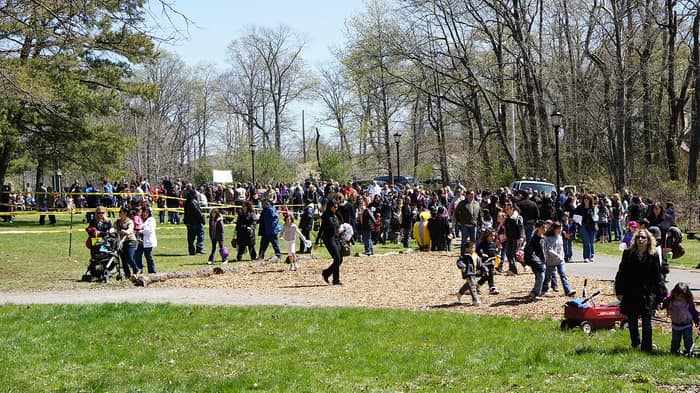 Spring event on the lawn of the Conference House in Tottenville