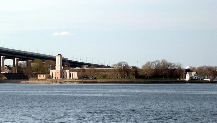 Un baluarte del Fuerte Schuyler, en el Bronx
