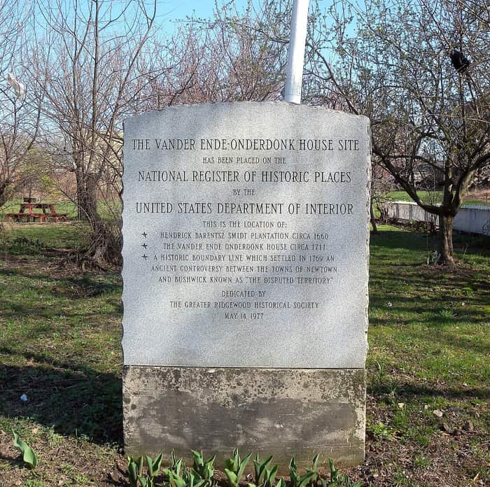 Historical marker in front of the Onderdonk House
